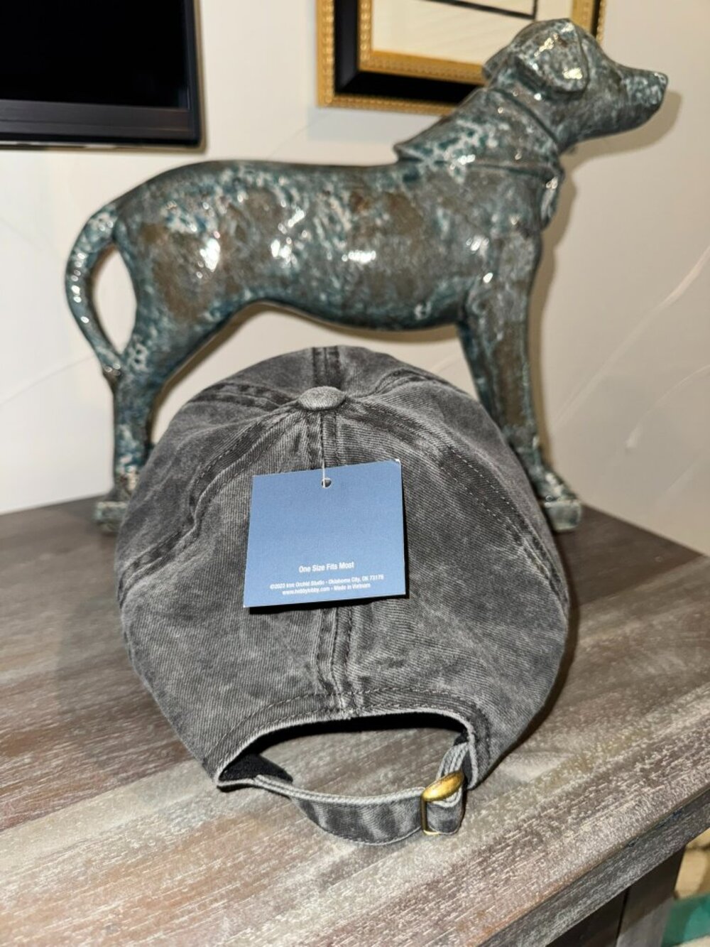 🧢 NWT "Dog Mom" Charcoal Gray Distressed Baseball Cap | Adjustable - Picture 5 of 6